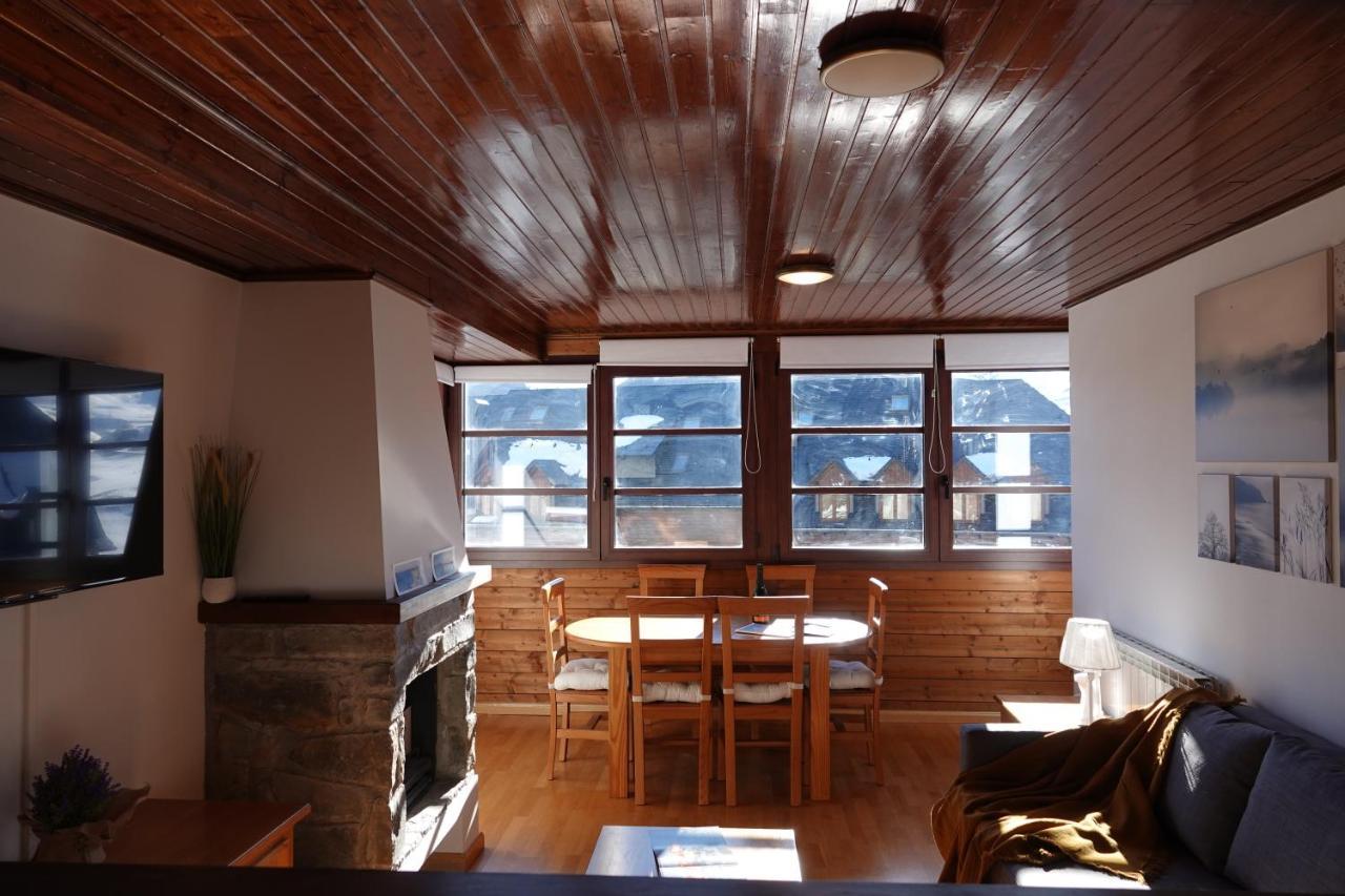 شقة Stone Garaje Cubierto Y Trastero Pirineos360 فورميغال المظهر الخارجي الصورة